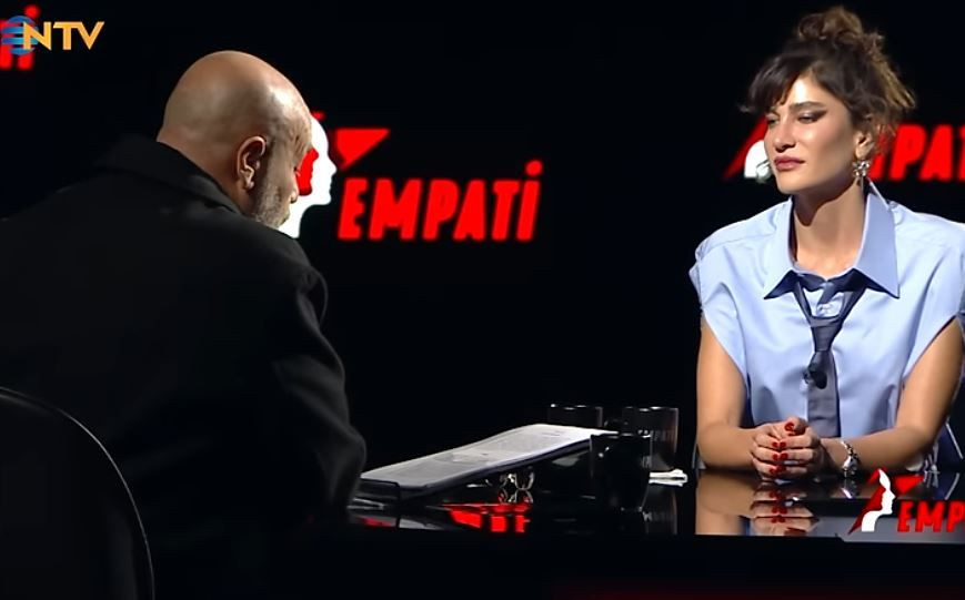 Berrak Tüzünataç'tan şöhret itirafı: Hazırlıksız yakalandım
