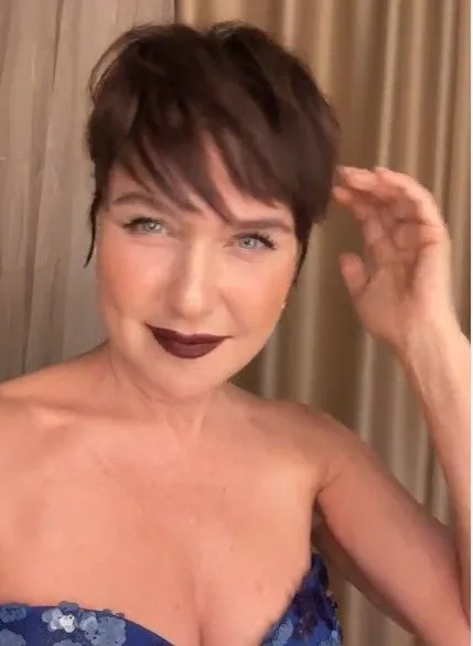 Şevval Sam'dan radikal değişiklik: Alışkanlıklardan vezgeçmek... Şevval Sam'dan radikal değişiklik: Alışkanlıklardan vezgeçmek...