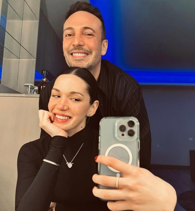 Oğuzhan Koç ve Hazal Subaşı'ndan karda romantizm