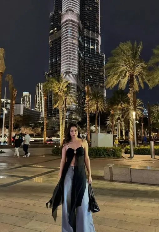 Cemre Baysel'in Dubai pozları beğeni topladı