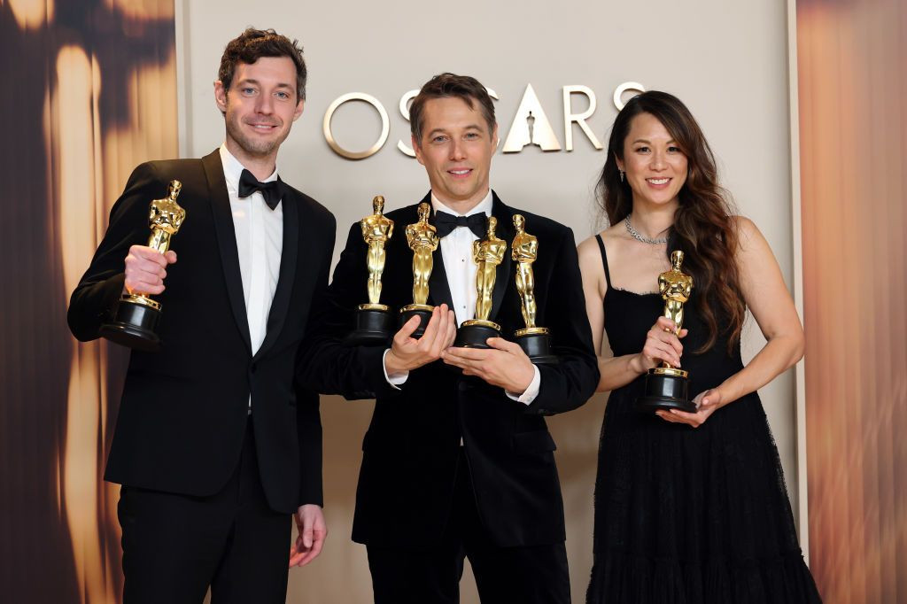 97. Oscar Ödül Töreni'nde kazananlar belli oldu! İşte geceye damga vuran kırmızı halı stilleri