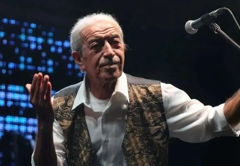 Türkü Akbayram'dan babası Edip Akbayram'a duygusal veda: "Seni sesimde yaşatacağım"