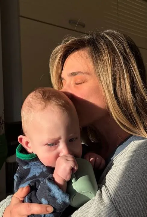Müge Boz'un yeni aile pozları beğeni topladı