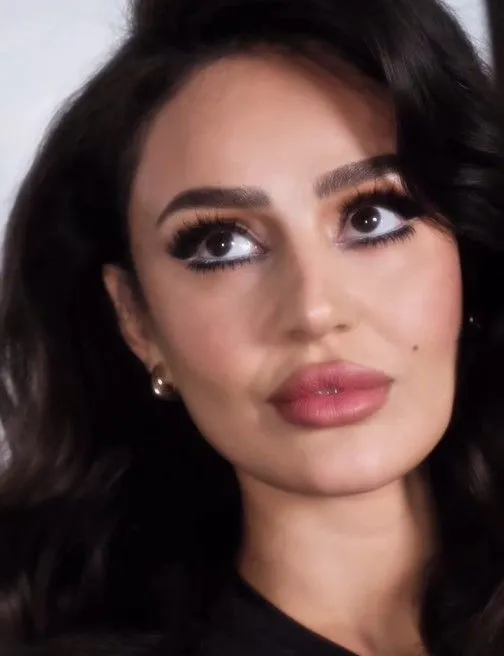 Elif Buse Doğan da akıma uydu: İşte Turkish Delight (Türkan Şoray) makyajı