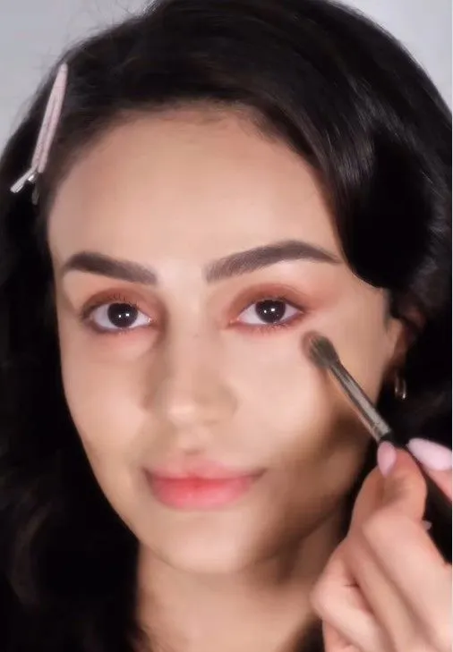Elif Buse Doğan da akıma uydu: İşte Turkish Delight (Türkan Şoray) makyajı