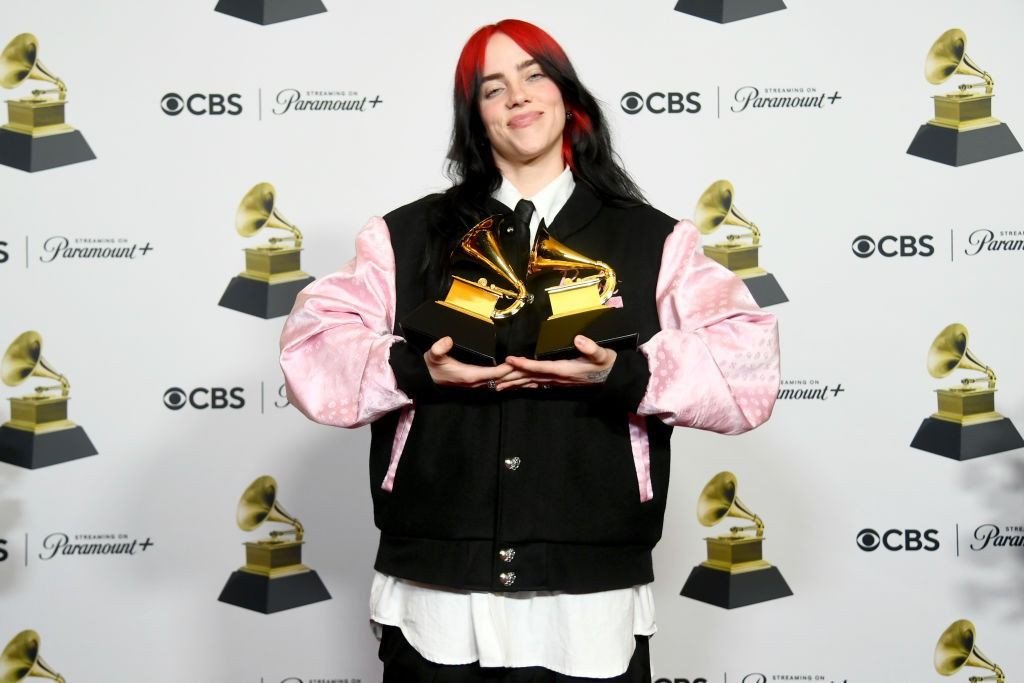 Billie Eilish, 21'inci yüzyılın en başarılı sanatçısı seçildi
