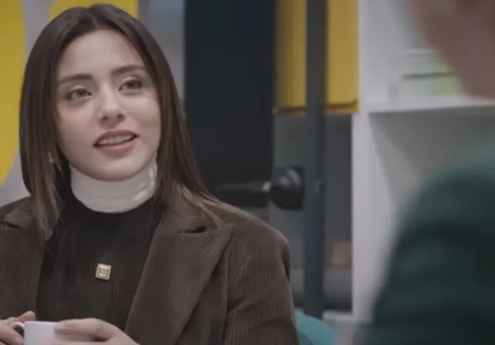 Kızılcık Şerbeti'nin yeni bölümünden ilk fragman yayınlandı: ''Hayatımı kimsenin yönetmesine izin vermeyeceğim evlenmeyeceğim!'' Kızılcık Şerbeti'nin yeni bölümünden ilk fragman yayınlandı: ''Hayatımı kimsenin yönetmesine izin vermeyeceğim evlenmeyeceğim!''