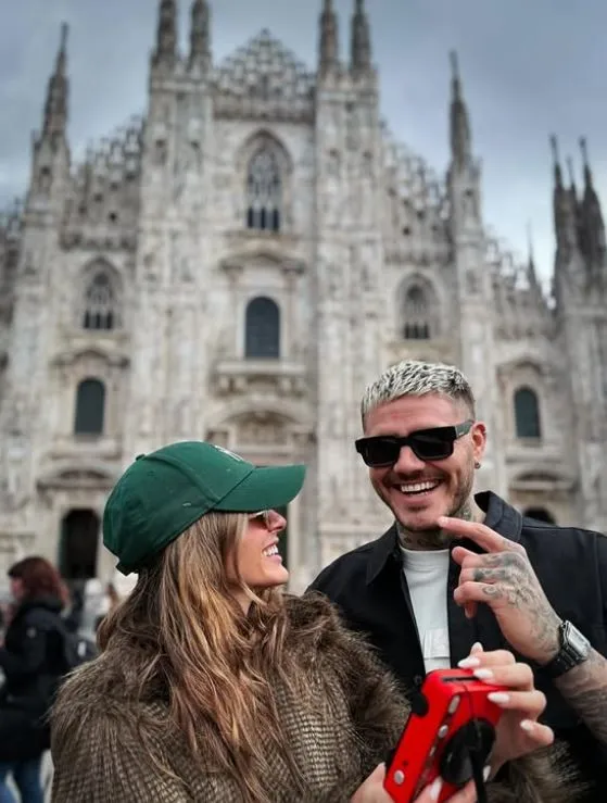 Mauro Icardi ve sevgilisi China Suárez’den romantik Milano tatili