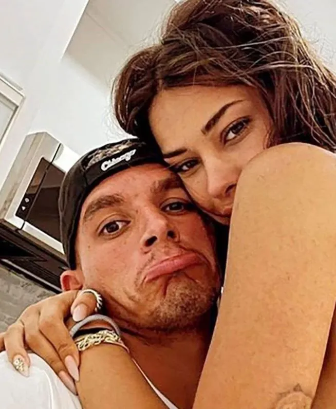Duygu German ve Lucas Torreira aşk yaşıyor iddiası