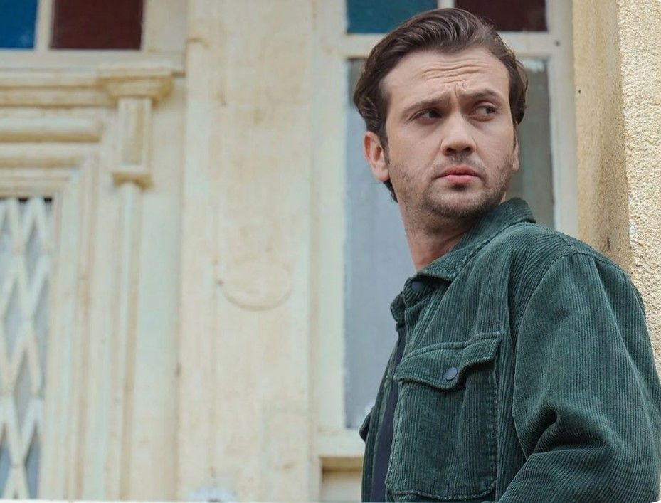 Aras Bulut İynemli acil ameliyata alındı! Dizi setinde talihsiz kaza