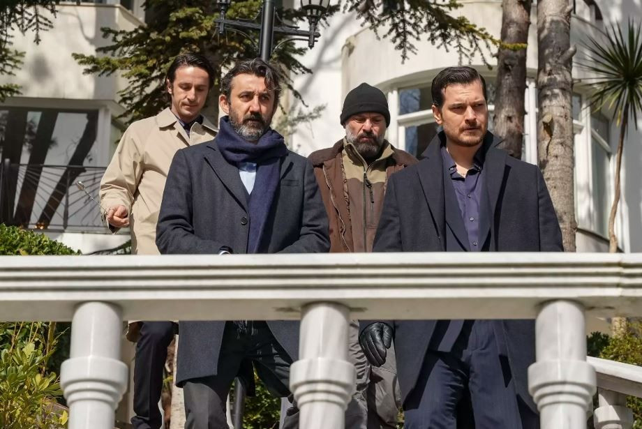 Eşref Rüya için geri sayım başladı! Dizinin 1. bölüm fotoğrafları yayınlandı