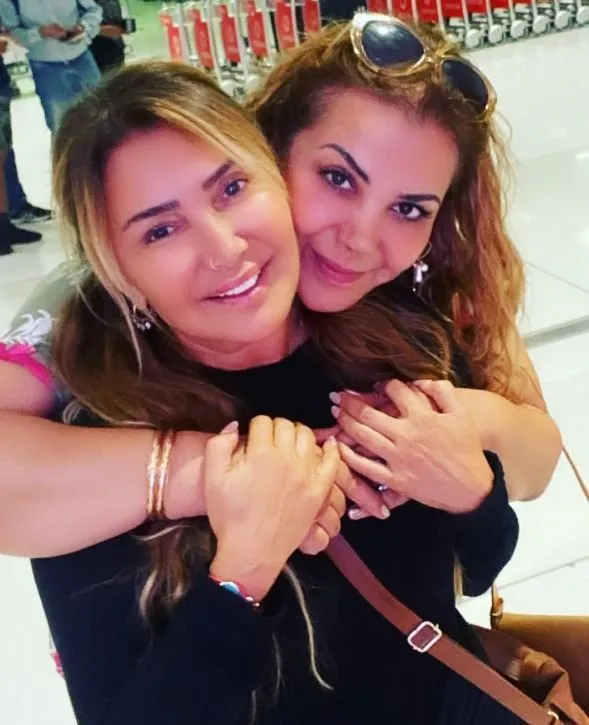 Tanyeli için ünlülerden başsağlığı mesajları: "Çok yoruldun, çok savaştın, mekanın cennet olsun"