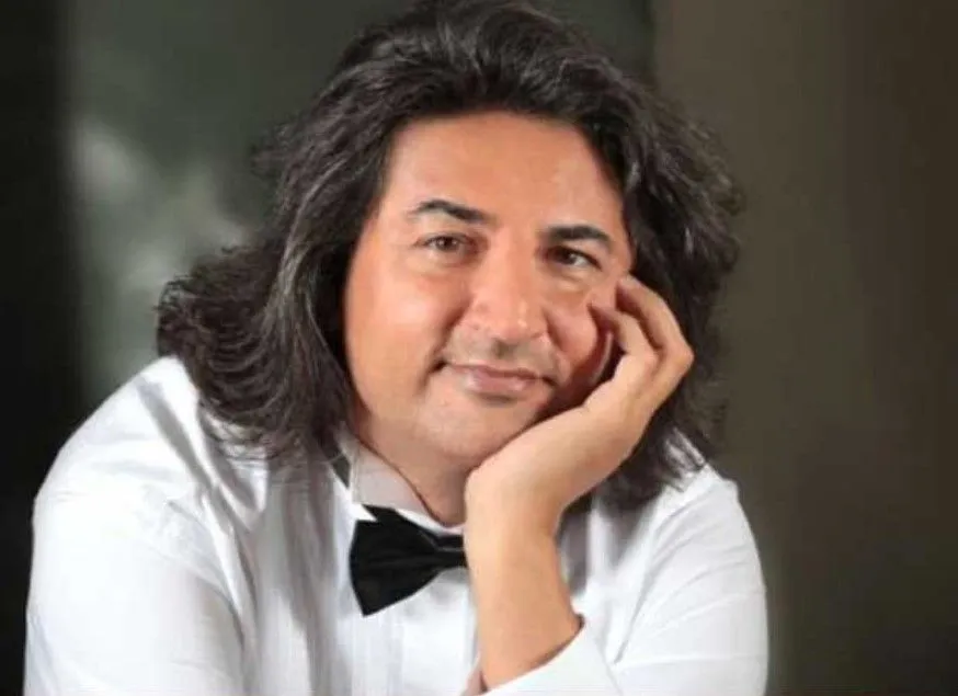 Çelik'ten Tanyeli itirafı: Hayatıma anlam katan iki şarkının kaynağı...