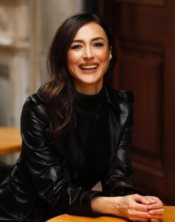 Arka Sokaklar'da şaşırtan veda! Dizinin Aylin’i Özlem Çınar diziden ayrılıyor