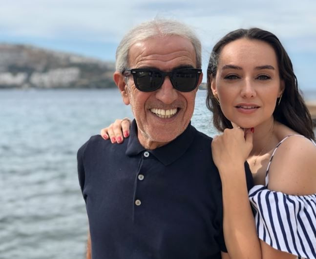 Edip Akbayram'ın vefatının 1. ayında Türkü Akbayram'dan duygusal paylaşım: "Sana karışacağım güne kadar 'şimdilik' hoşça kal benim canım"