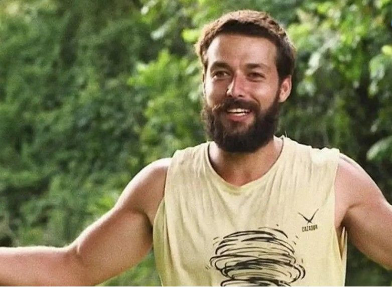 Hilmi Cem ve Pırıl Atasev nişanlandı: İşte ilk kareler...
