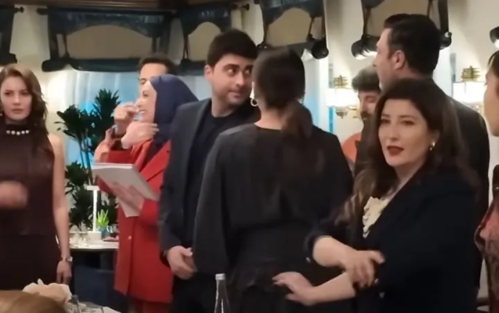 Kızılcık Şerbeti'nin setinden eğlenceli kamera arkası görüntüleri yayınlandı