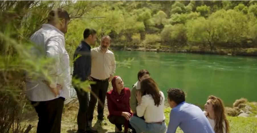 Uzak Şehir'in kamera arkası görüntüleri yayınlandı! İşte Deniz Cihan'ın kaybolma sahneleri