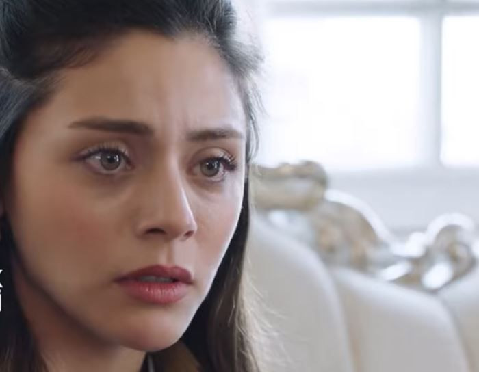 Kızılcık Şerbeti'nin yeni bölümünden 1. fragman:  "Benim annem ölmedi, öldürüldü..."