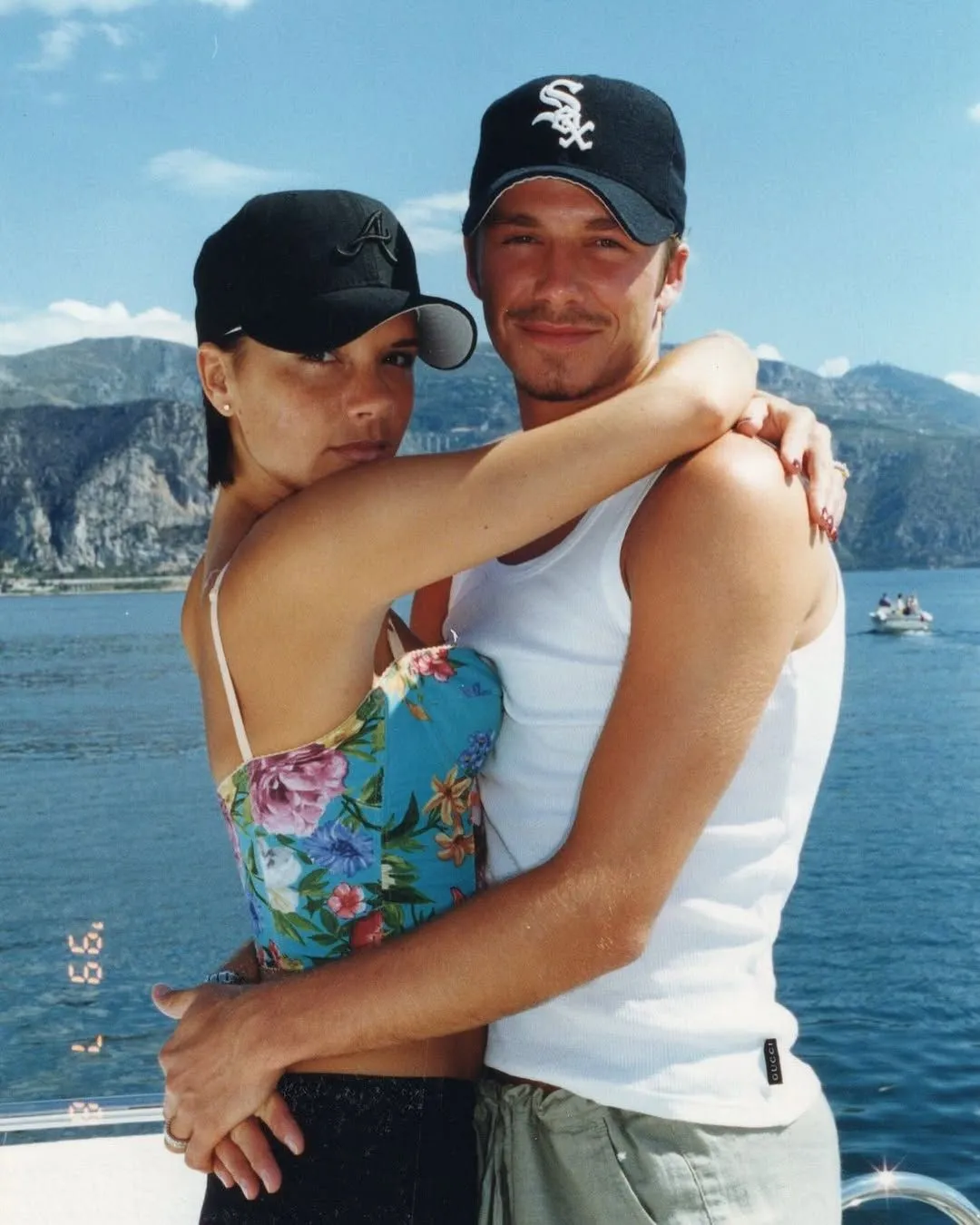 Victoria Beckham'ın yeni yaşını hiç bilinmeyen fotoğraflarla kutladı