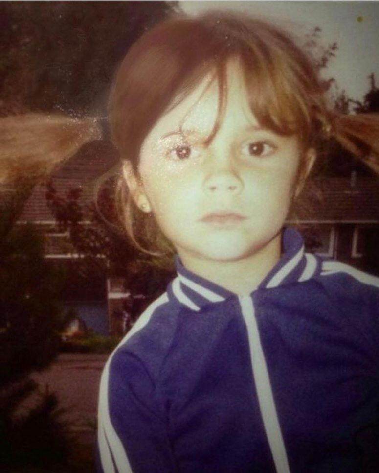 Victoria Beckham'ın yeni yaşını hiç bilinmeyen fotoğraflarla kutladı