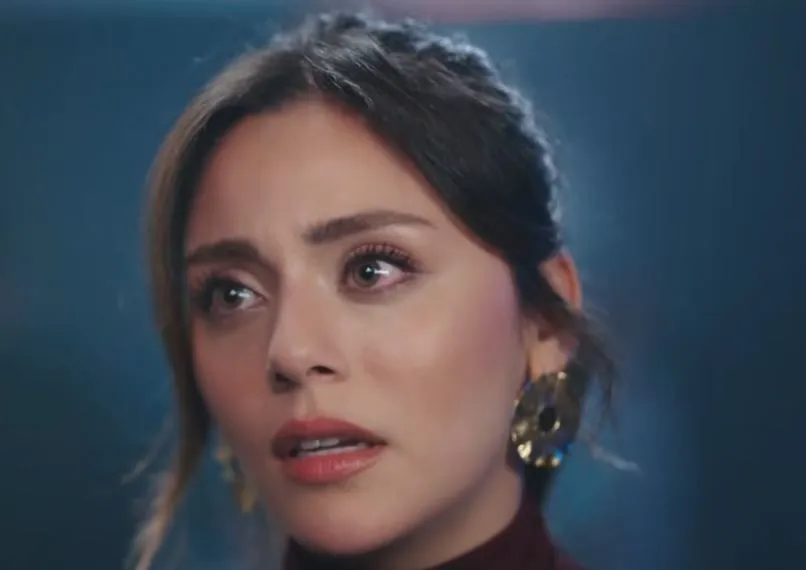 Kızılcık Şerbeti'nin yeni bölümünden 1. fragman: "Benim çok güzel bir karım, çok sevdiğim de bir ailem var!" Kızılcık Şerbeti'nin yeni bölümünden 1. fragman: "Benim çok güzel bir karım, çok sevdiğim de bir ailem var!"