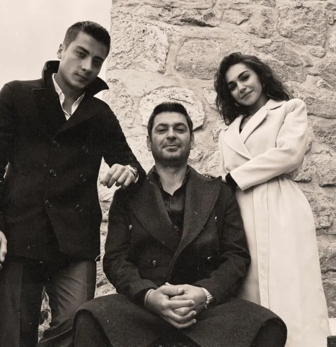 Uzak Şehir dizisinin Nare'si Sahra Şaş: "Kendimi Jennifer Lopez'e benzetmeye başladım!"