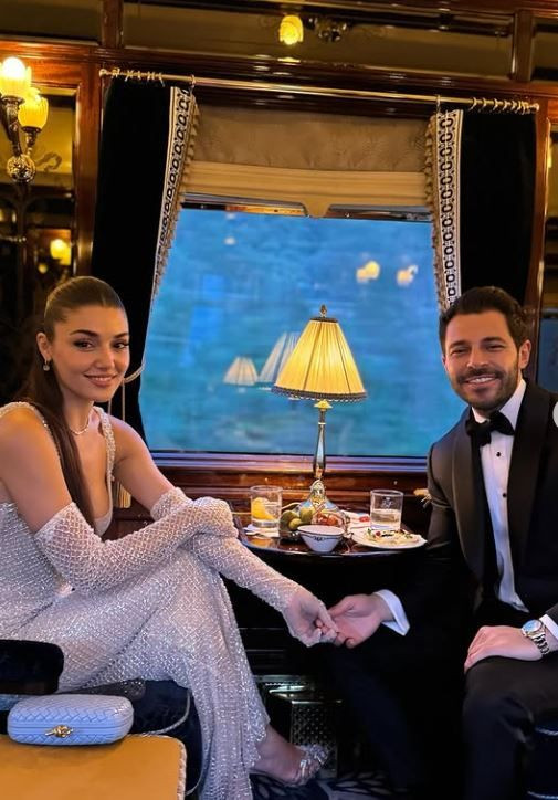 Hande Erçel'in Roma-Paris trenindeki pozları beğeni topladı! Yüzüğü dikkat çekti