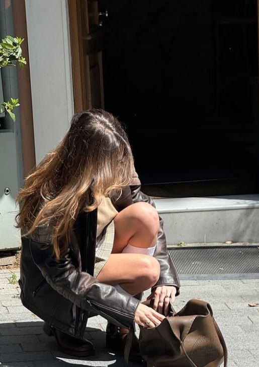 Dilan Çiçek Deniz'in bahar kombini beğeni topladı