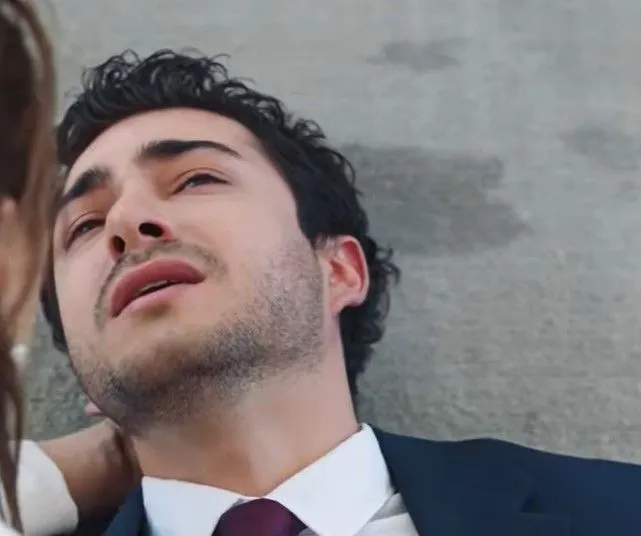 Kızılcık Şerbeti'nin yeni bölümünden 1. fragman: Kardeşime benim ismimi verin