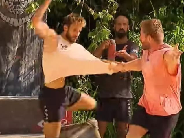 Survivor'da tansiyon yükseldi! Batuhan'a temasta bulunan İsmail Balaban'ın cezası belli oldu