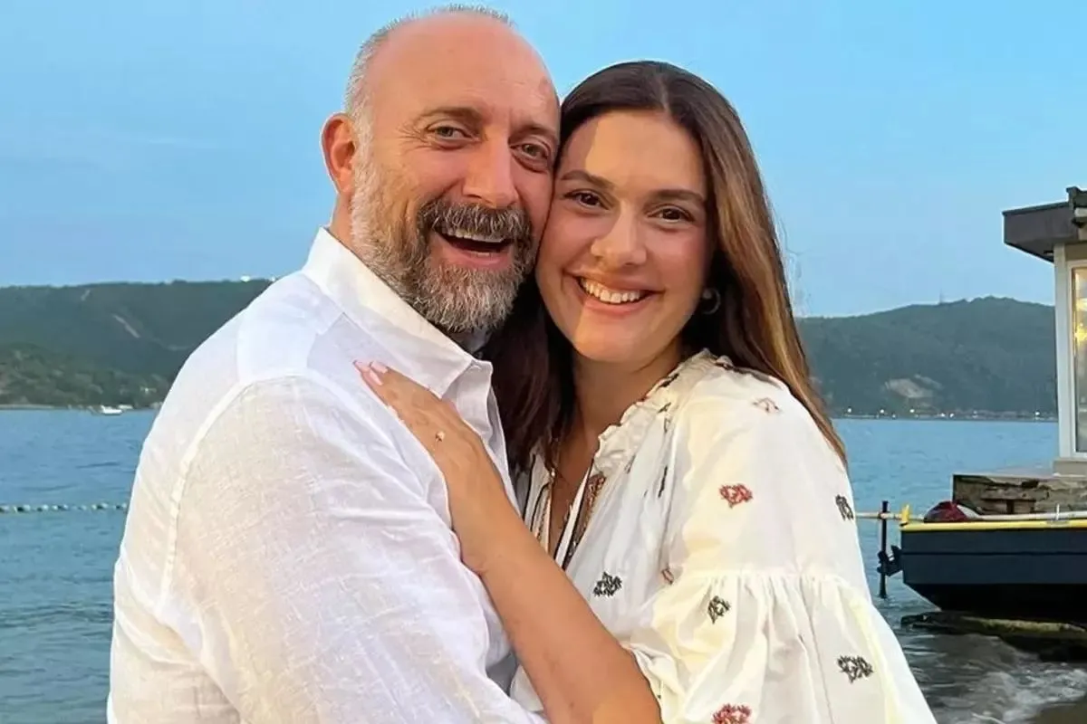 Bergüzar Korel 3 yaşına basan kızları Leyla'yı ilk kez paylaştı