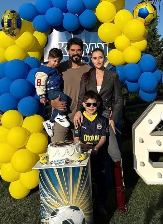 Fahriye Evcen ile Burak Özçivit'in oğlu Karan 6 yaşına girdi! Fenerbahçe temalı bir partiyle kutladılar