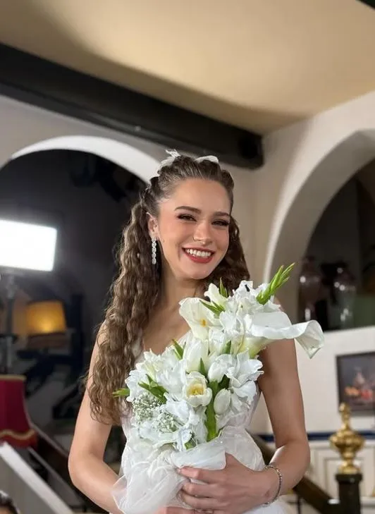 Hudutsuz Sevda dizisinde şaşırtan ayrılık! Başrol diziye veda etti