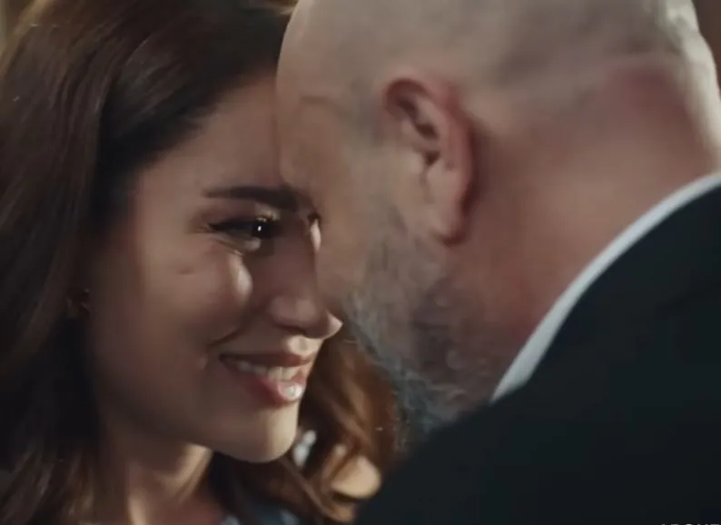 Kızılcık Şerbeti'nin yeni bölümünden 2. fragman: "Güçsüz değilim ben, zayıf değilim. Hepiniz göreceksiniz!"