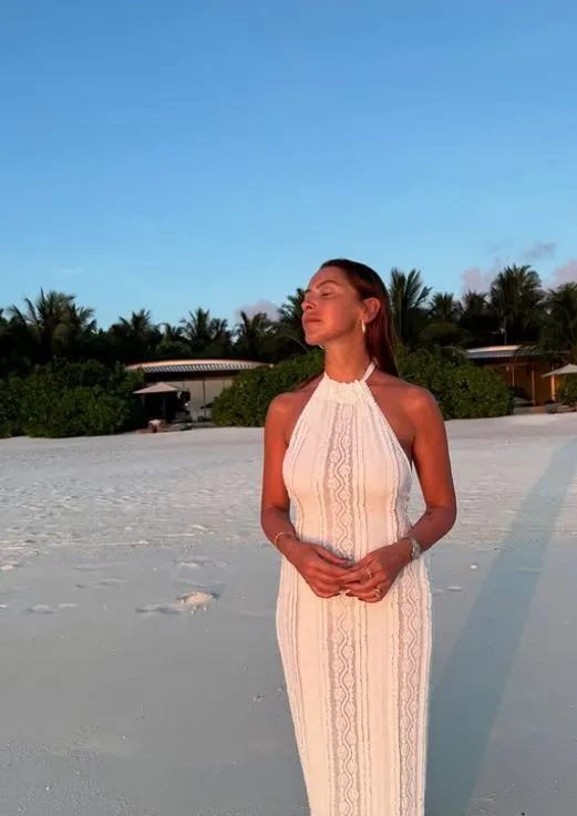 Hadise, Maldivler tatilinden yeni pozlarını paylaştı