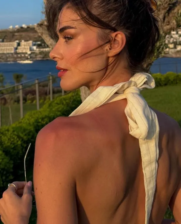 Bensu Soral yaz sezonunu Bodrum'da açtı