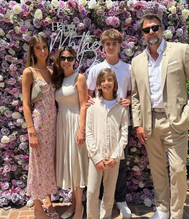 Eski basketbolcu Mehmet Okur'un gurur günü! Kızı Melisa mezun oldu