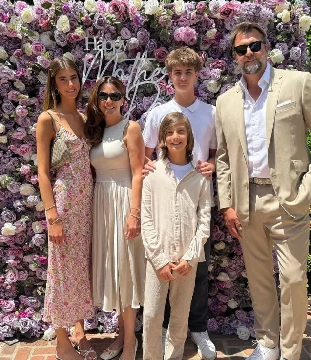 Eski basketbolcu Mehmet Okur'un gurur günü! Kızı Melisa mezun oldu