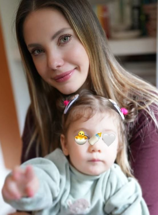 Eda Ece ve Buğrahan Tuncer çiftinin tekne keyfi