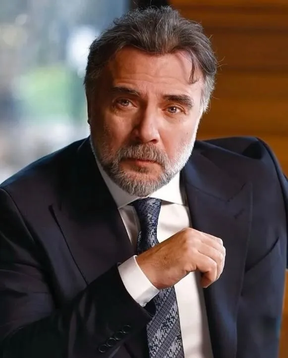 Oktay Kaynarca'dan yıllar sonra gelen pişmanlık: Şimdiki aklım olsa 5-6 tane çocuk yapardım