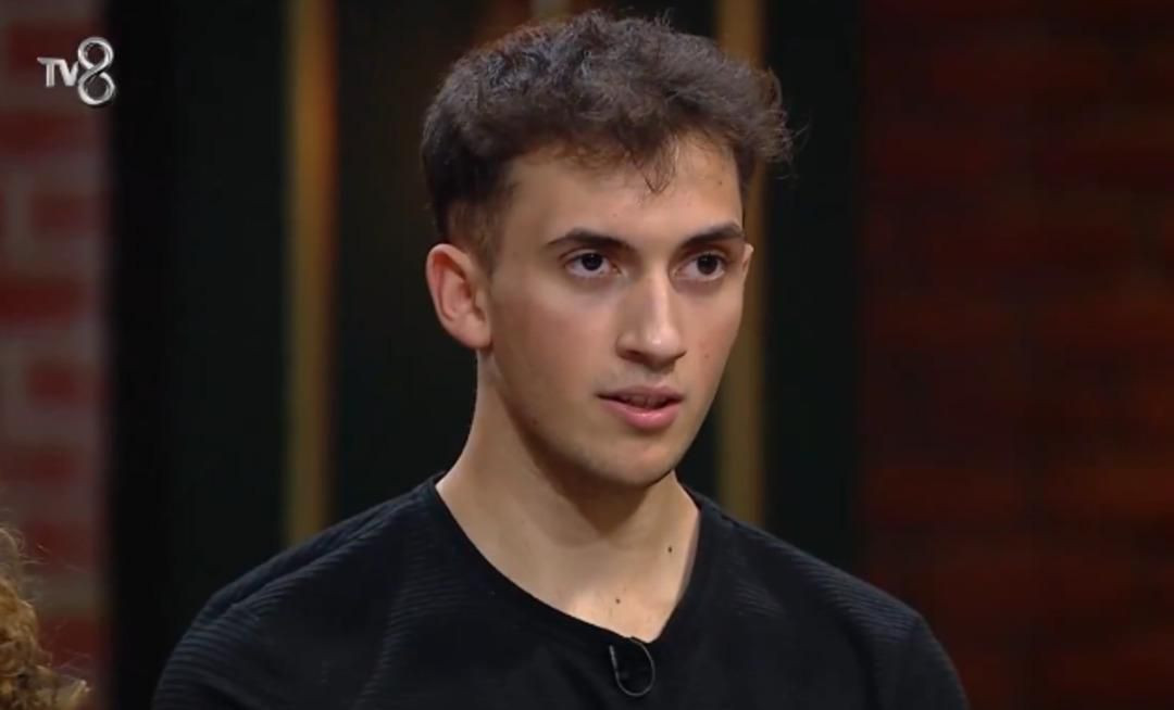 MasterChef ön elemede neredeyse kaşık atıyorlardı! Mehmet Yalçınkaya, Somer Sivrioğlu ve Danilo Zanna'yı büyüledi