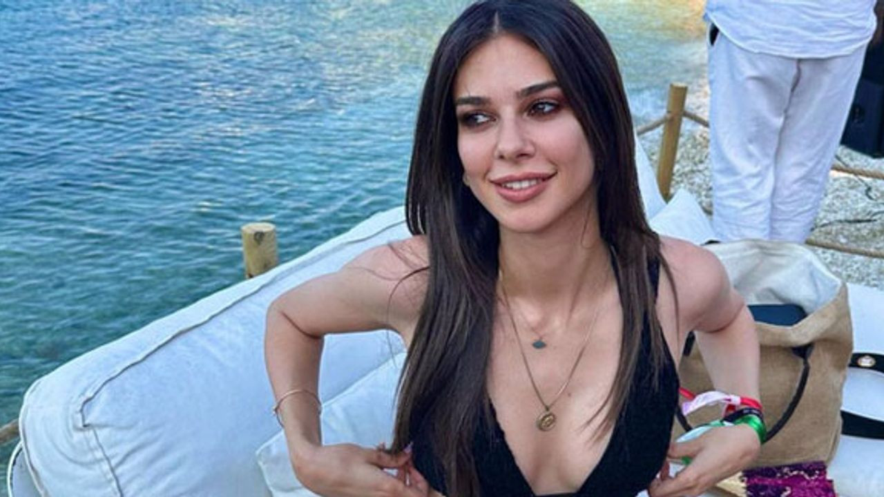 Deren Talu'nun sarışın stili: Banu Alkan cosplay