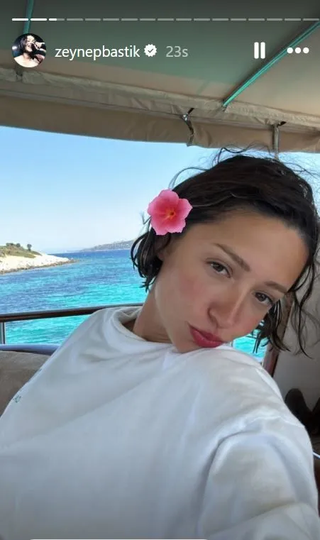 Zeynep Bastık ve Serkay Tütüncü'nün romantik yaz tatili