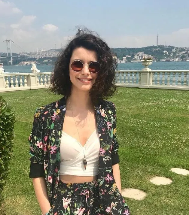 Beren Saat'ten Aşk-ı Memnu açıklaması: Bihter benim de kalbimde