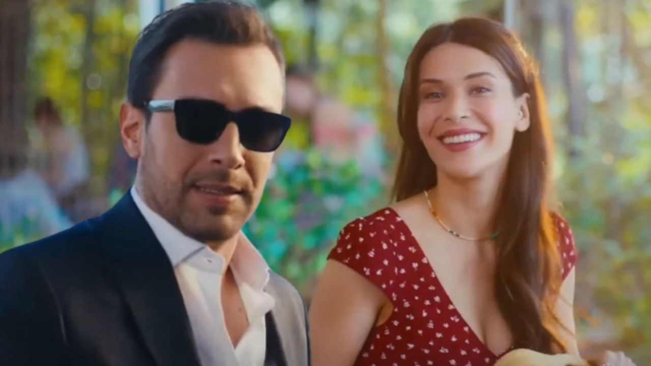 Çift Kişilik Oda'nın Nilüfer'i Devrim Özkan'dan Butter Yellow look