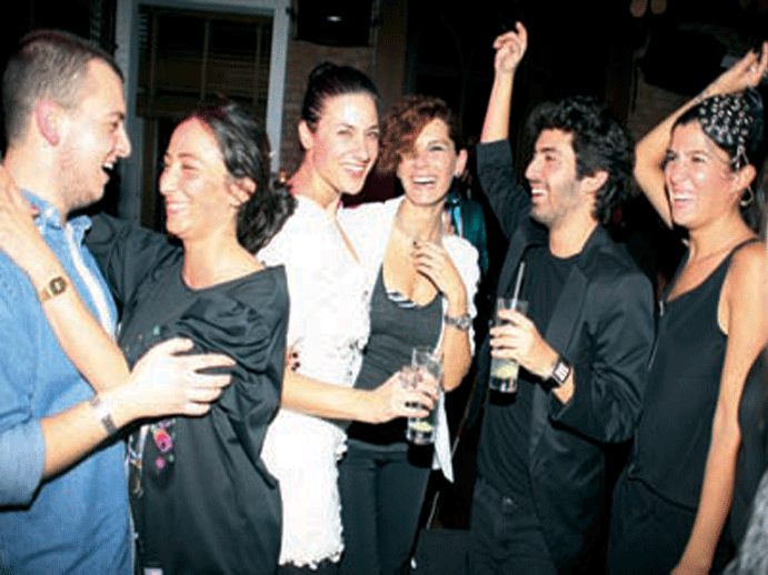 Hello! Dergisi
