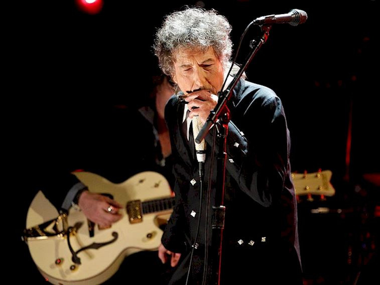 Nobel Edebiyat Ödülü Bob Dylan'a