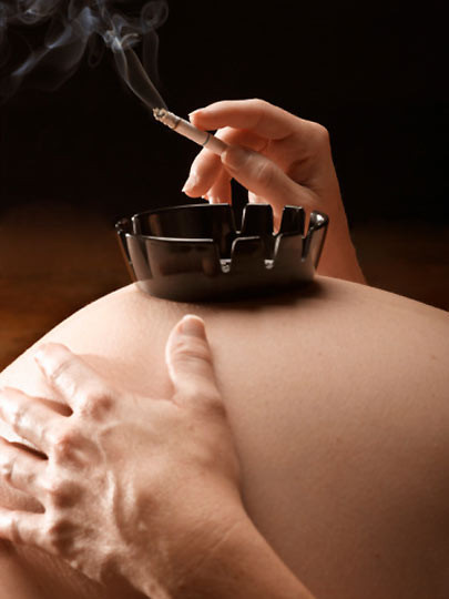Hamilelikte sigara kullananlar dikkat!